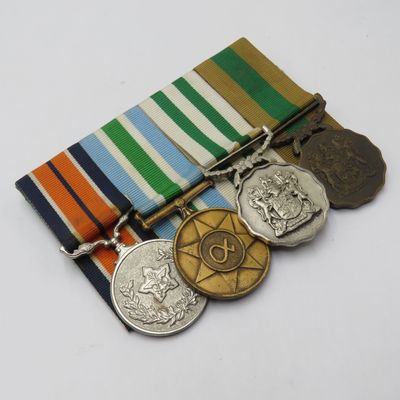 SADF 20 Year Good Service medal group - General service, Unity medal, 20 Year silver medal (#14906), 10 year Bronze medal
