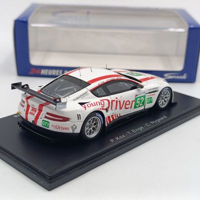 Spark Aston Martin DBR9 2010 Le Mans #52 race car model - scale 1/43