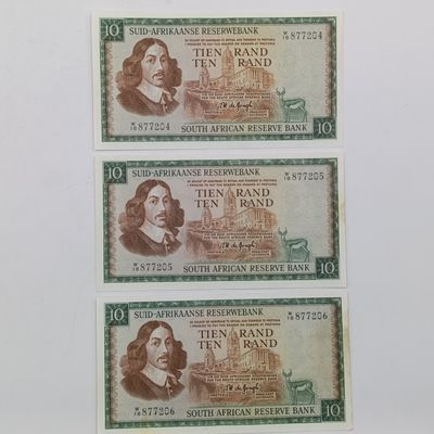 TW de Jongh 3rd issue lot of 3 R10 replacement notes - W18 consecutive numbers - one with fold