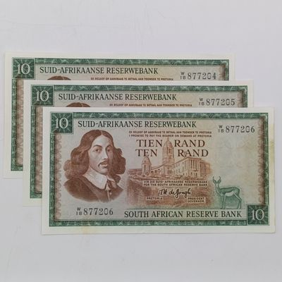 TW de Jongh 3rd issue lot of 3 R10 replacement notes - W18 consecutive numbers - one with fold