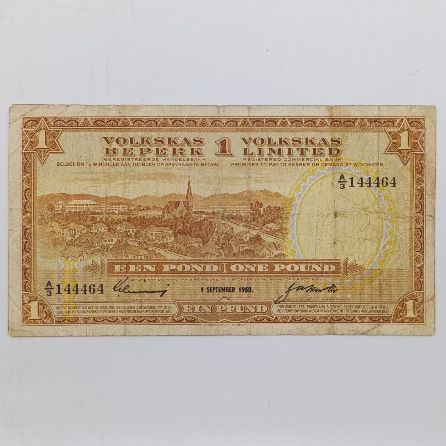 South West African Volkskas Bank 1 Pound banknote - 1 Sept 1958 - Nice Number
