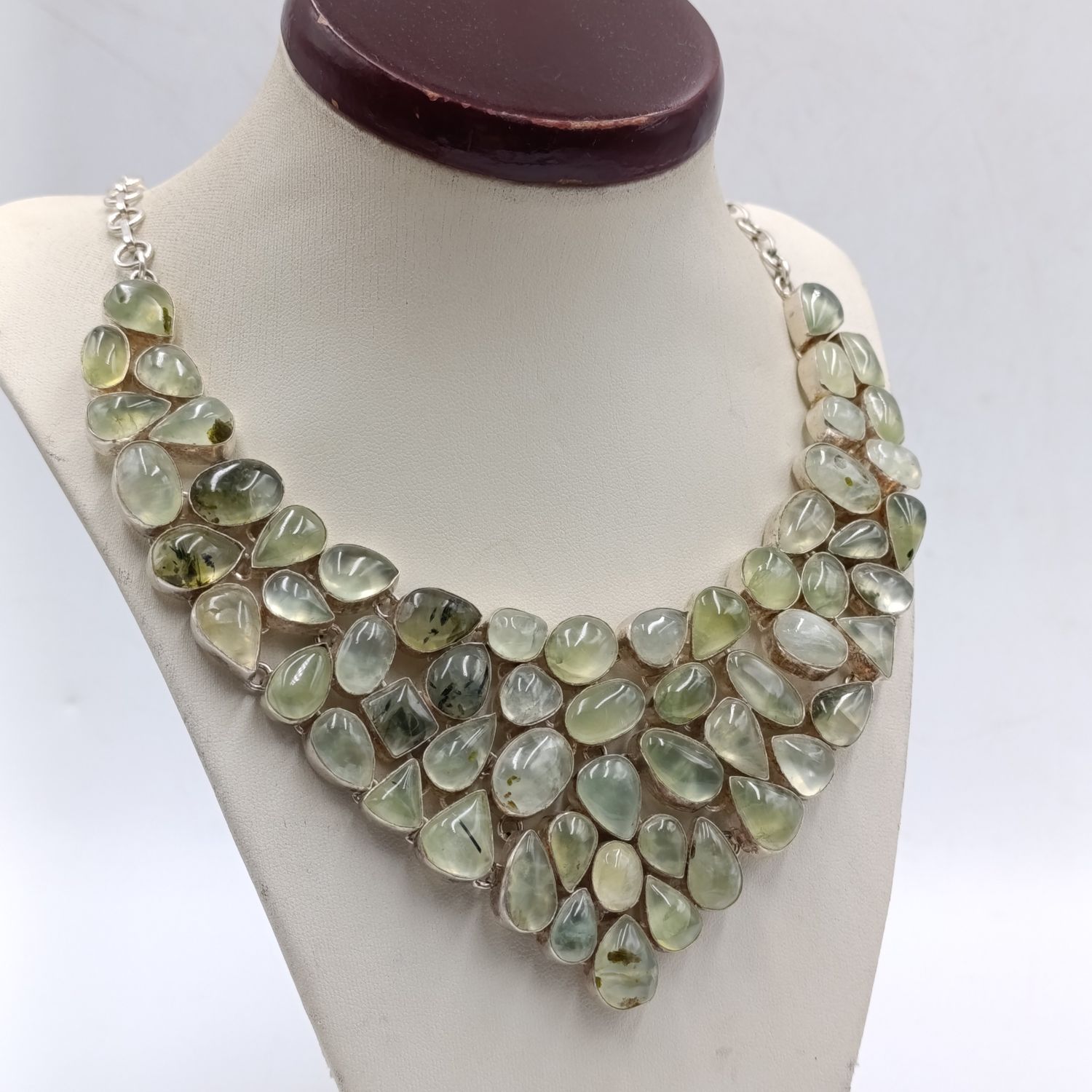Handmade sterling silver prehnite necklace - total weight 125.5 grams