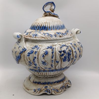 Vintage Alfal Portugal Porcelain 3-piece lidded Tureen with tray - marked Alfal 6060