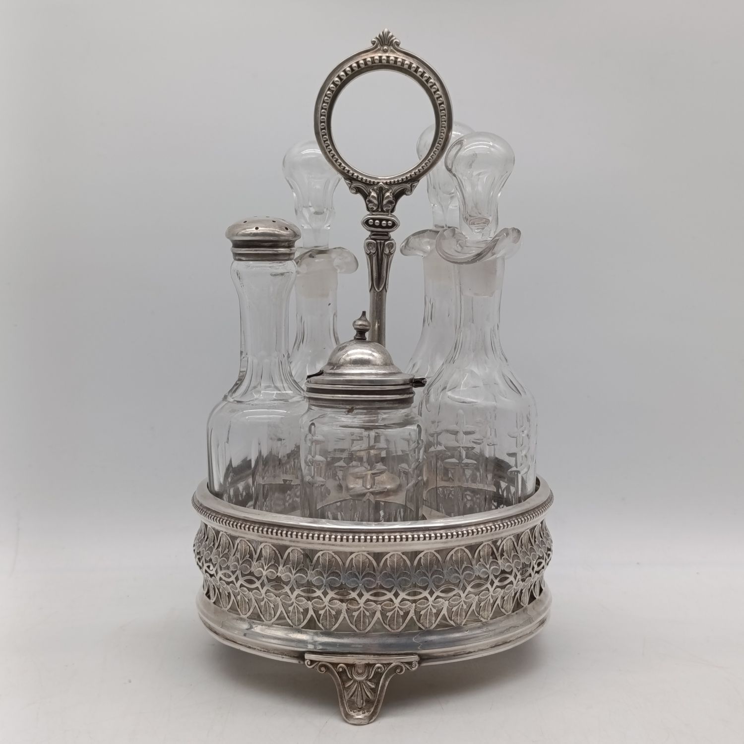 Beautiful Vintage Art Nouveau silverplated cruet