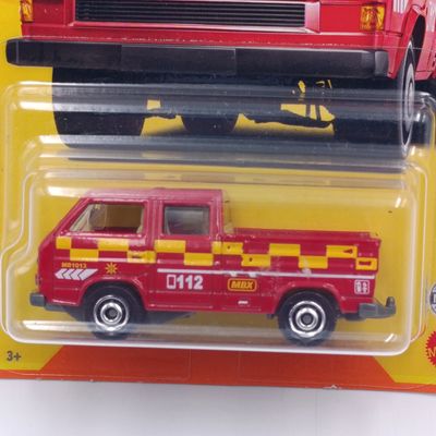 Matchbox Germany 1990 Volkswagen Transporter Crew cab die-cast car - sealed
