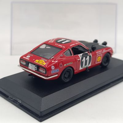 Datsun 240Z Safari Rally 1971 race car die-cast model - scale 1/43