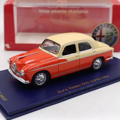 M4 Models 1956 Alfa Romeo 1900 Super die-cast model car - scale 1/43