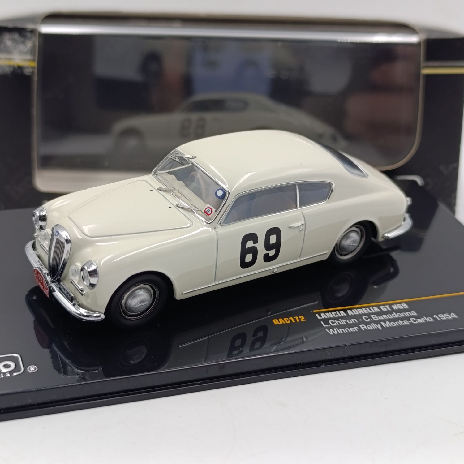 IXO Models 1954 Lancia Aurelia GT #69 rally model car - scale 1/43