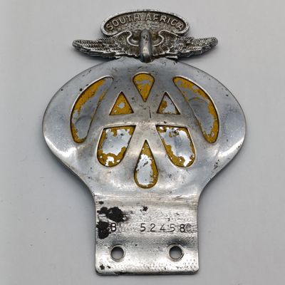 Vintage South Africa Automobile Association car badge #B52458