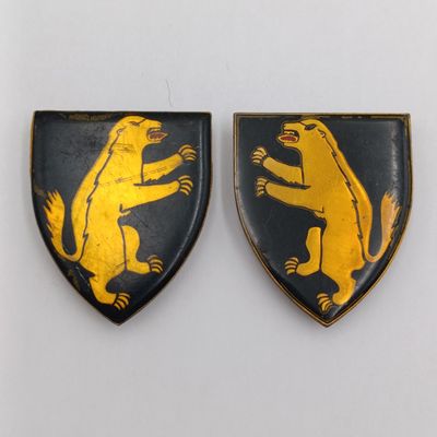 Pair of SADF 1 SA Infantry shoulder flashes