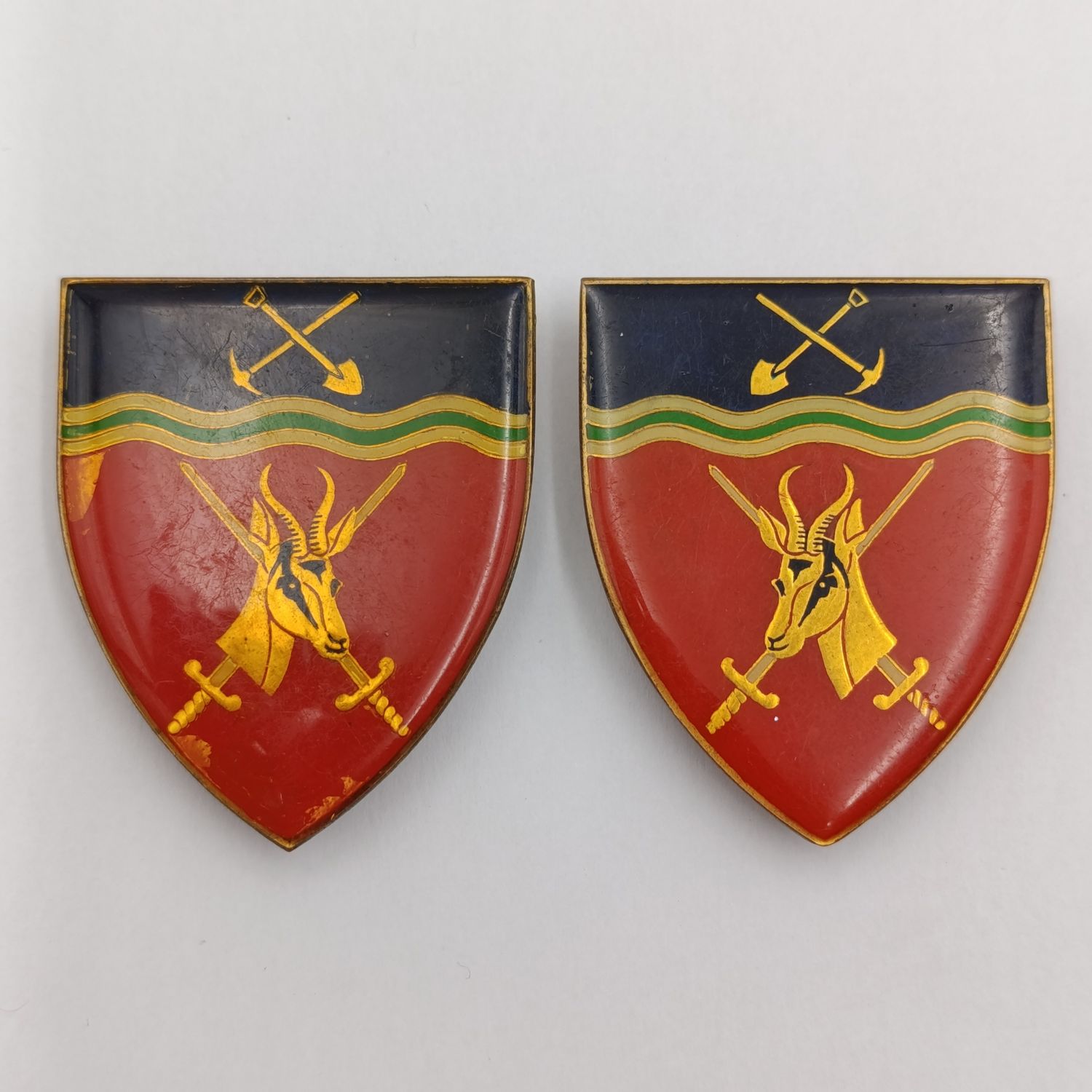 Pair of North West Command shoulder flashes - South African Army insignia