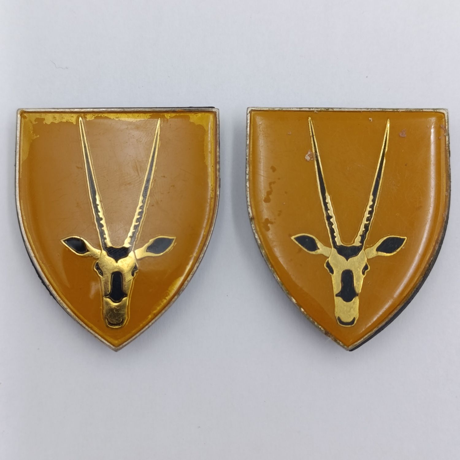 Pair of SADF 8 SA Infantry shoulder flashes - South African Army insignia
