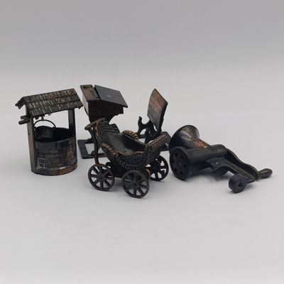 Durham Industries vintage ornaments - bench seat missing