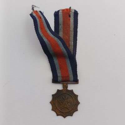 Miniature SADF Military Merit Medal Secondhand South African Army Medals