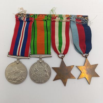 Set of 4 World War 2 Medals - Unnamed, Secondhand Collectible Military Medals