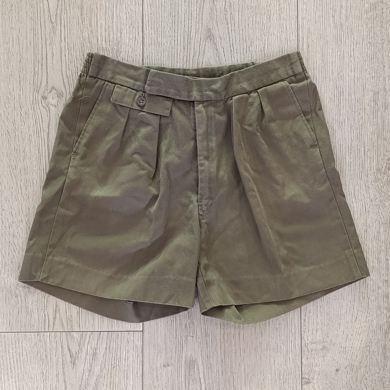 SADF Nutria shorts - size 32