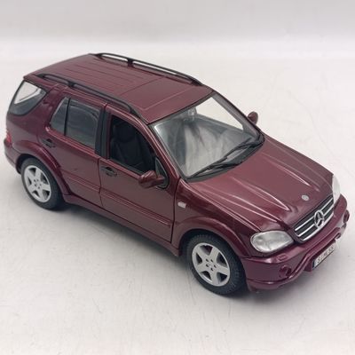 Maisto Mercedese-Benz ML 55 AMG die-cast model car in box - scale 1/18