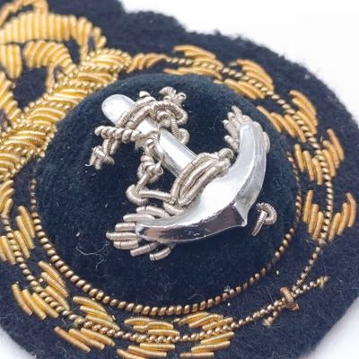 SA Navy chief petty officer cap badge