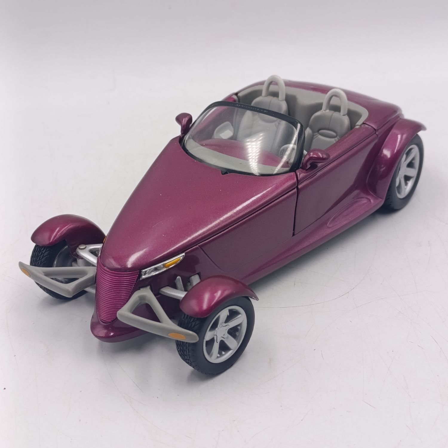 ERTL Plymouth Prowloer concept model car - scale 1/18