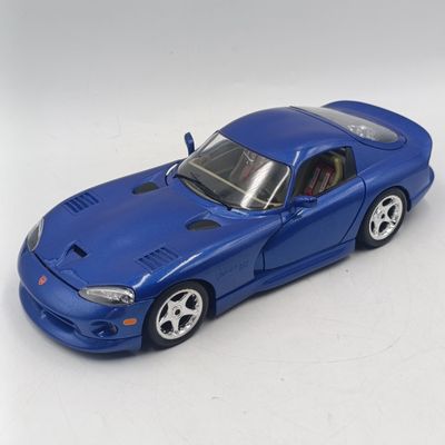 Bburago Dodge Viper GTS Coupe die-cast model car - scale 1/18