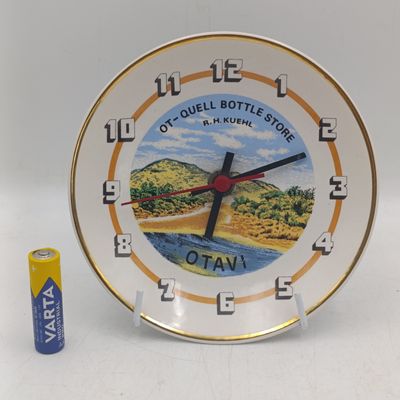 OTAUI QUELL Bottle store wall clock - working