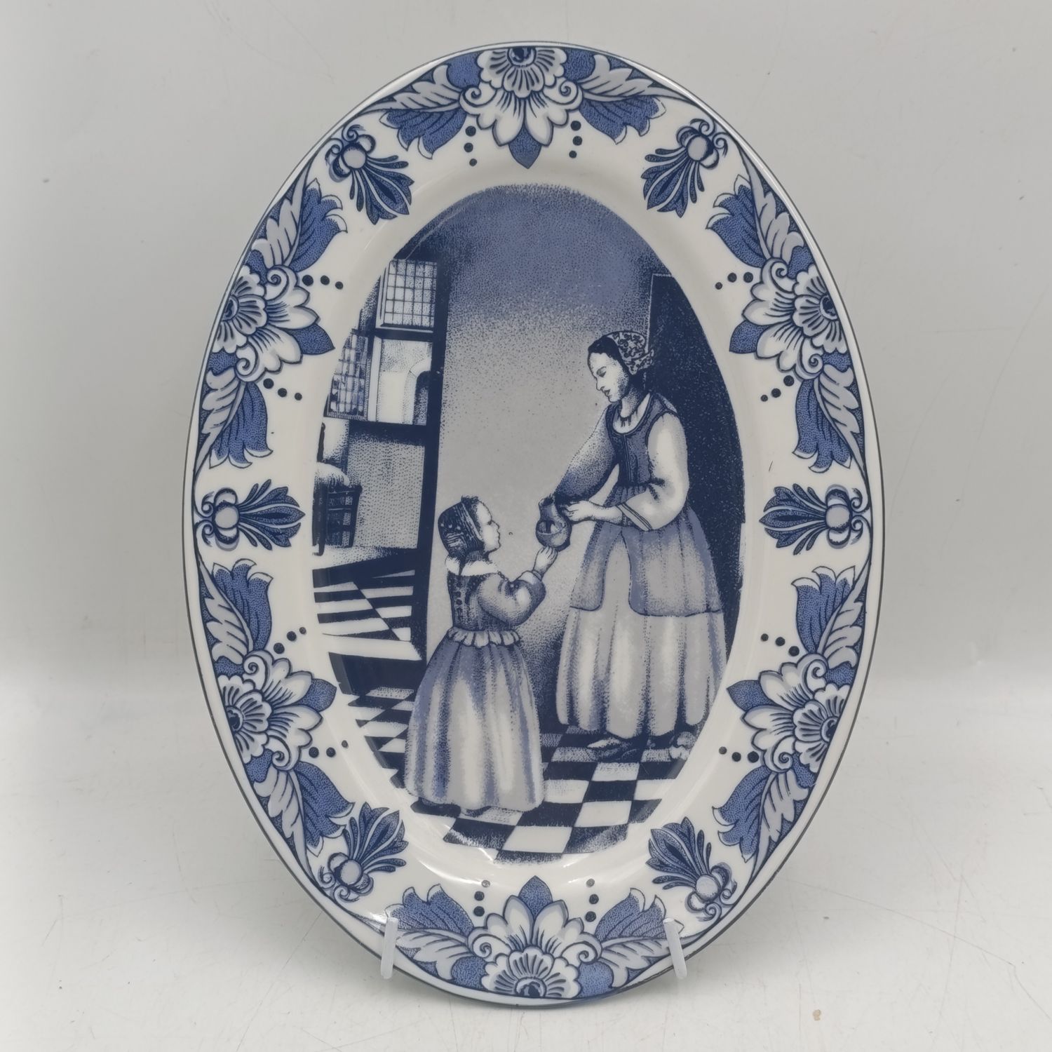 Vintage Blue Delft limited edition Mother and Daughter porcelain plate