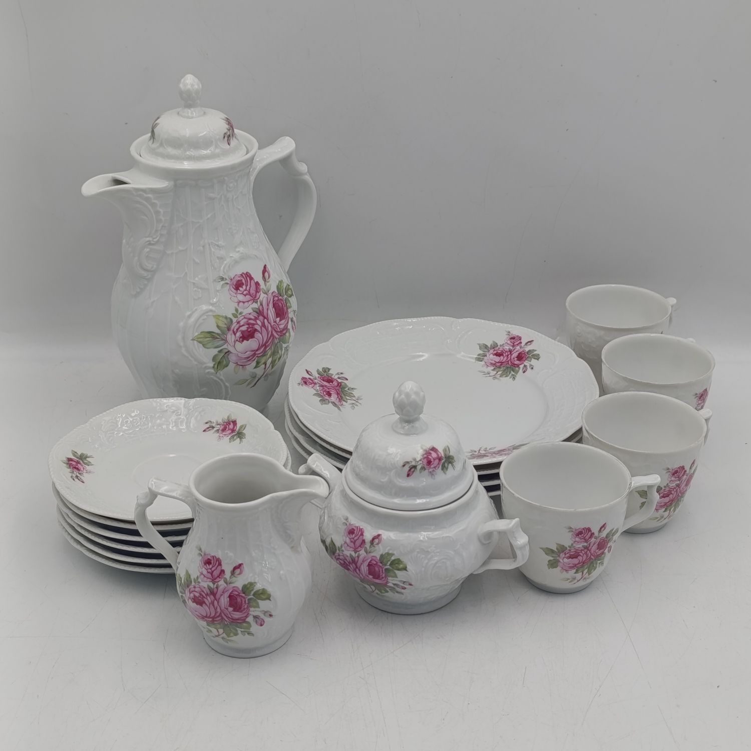 Vintage Rosenthal Sanssouci tea and coffee set pink peony floral pattern - set with 4 cups and saucers, sugar, milk and coffee pot with 3 side plates