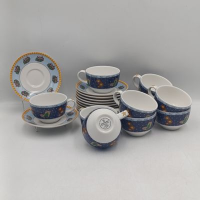 Royal Doulton 22-piece Christmas coffee set with large cups