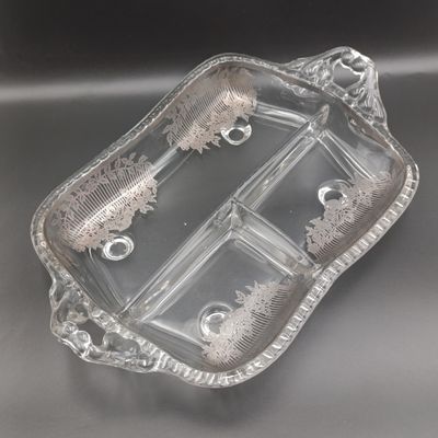 Beautiful Vintage serving plate with 2 bowls and side plate - Silver trimmings on all pieces