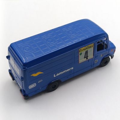 Conrad #1620 Mercedes-Benz 507D-811D die-cast model van - scale 1/43