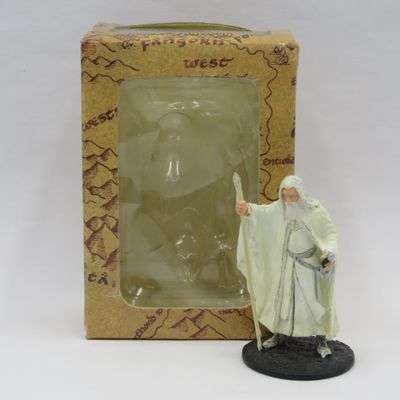 Gandalf the White - Lord of the Rings Figurine in box