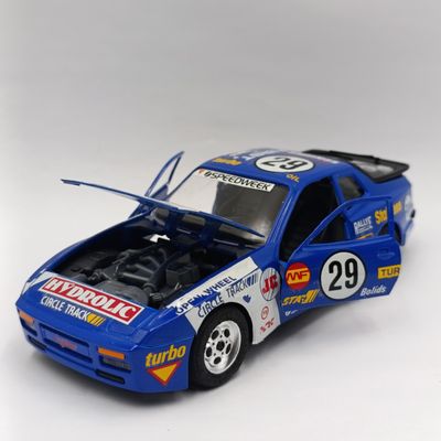 SS 1989 Mercedes-Benz 500SL die-cast model car - scale 1/24