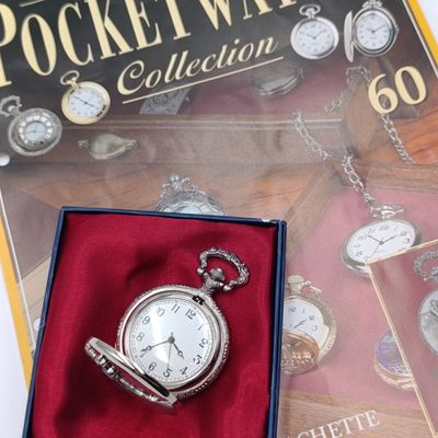 1990's Style Golfer full hunter quartz pocket watch - #60 Pocket watch collection - with book