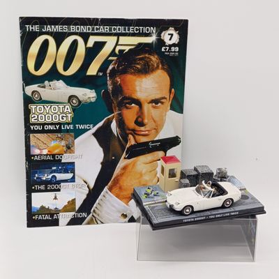 Toyota 2000GT model car - You only live twice - James Bond 007 collection - scale 1/43