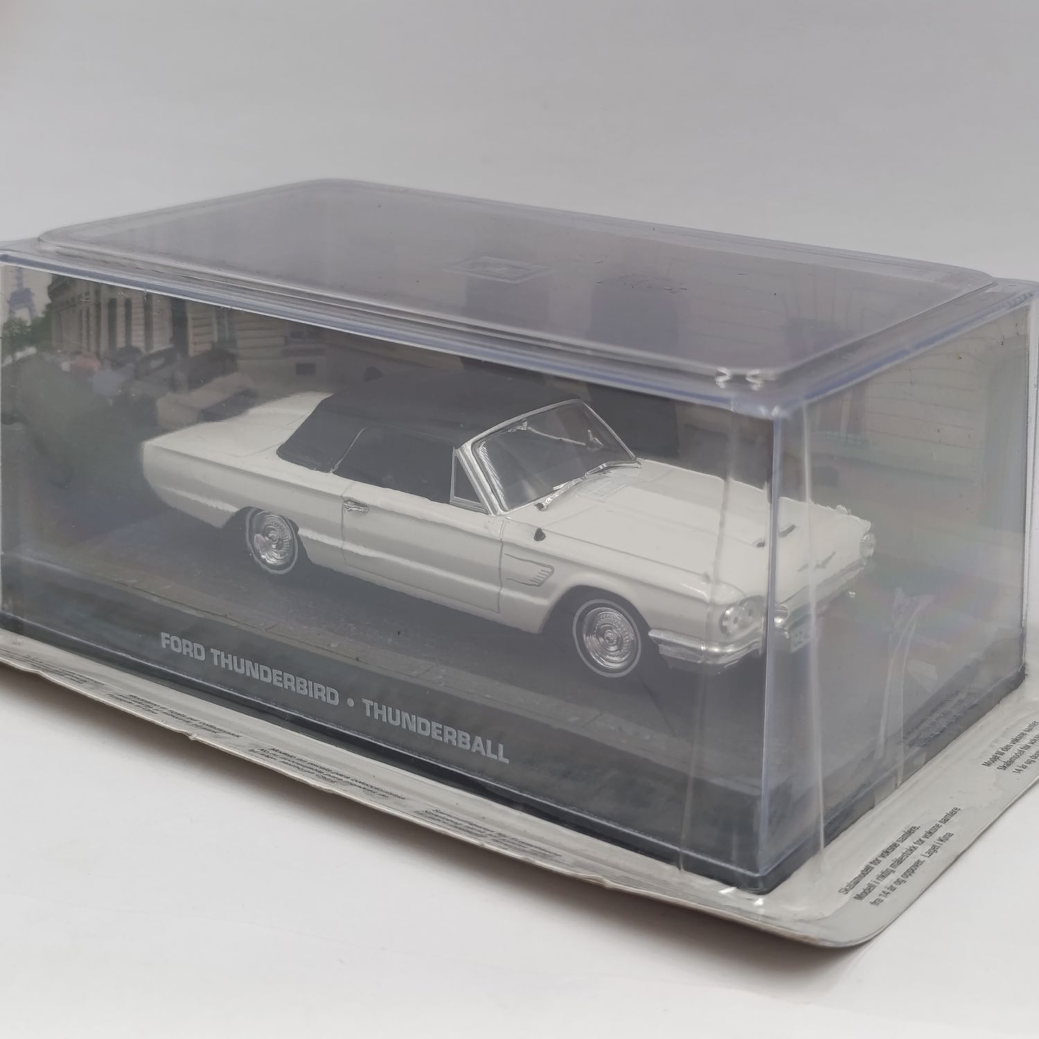 James Bond 007 Ford Thunderbird - Thunderball