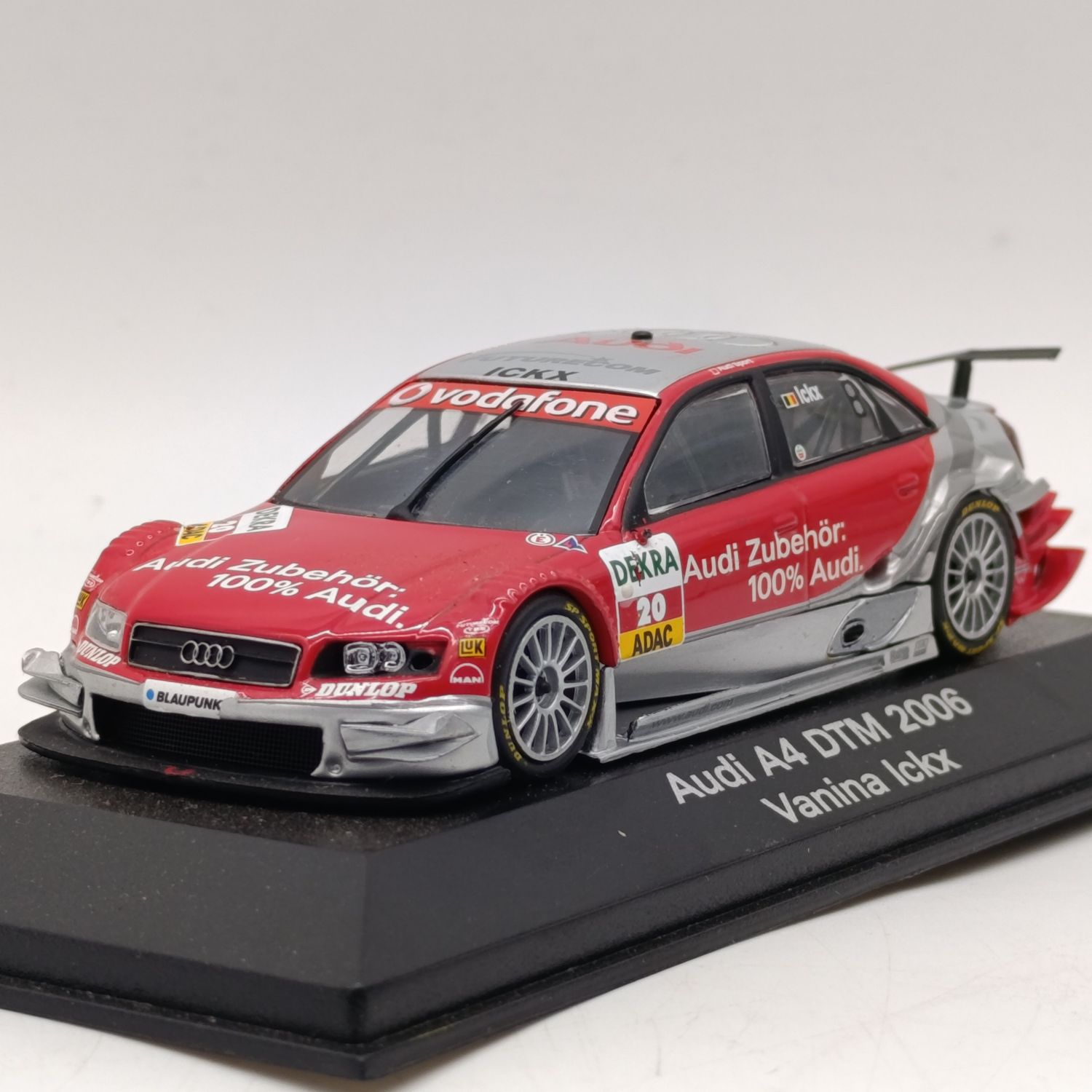 MiniChamps Audi A4 DTM 2006 Vanina Ickx die-cast rally model car - scale 1/43