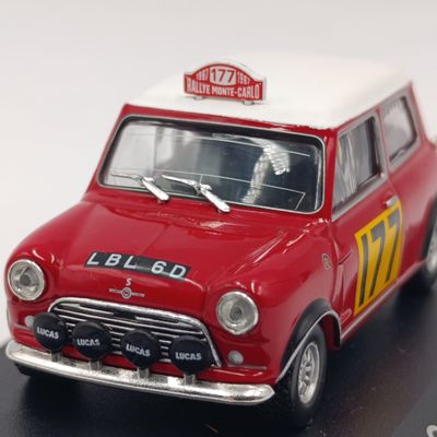 BMC Mini Cooper 'S' die-cast rally model car - scale 1/43 - R. Aaltonen - H.Liddon