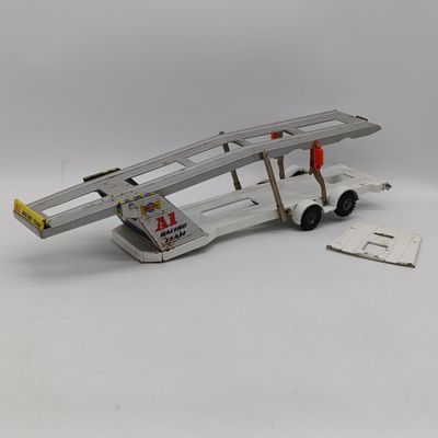 Corgi Carrimore MK IV Car transporter (1968-1969) Back flap needs to be repaired