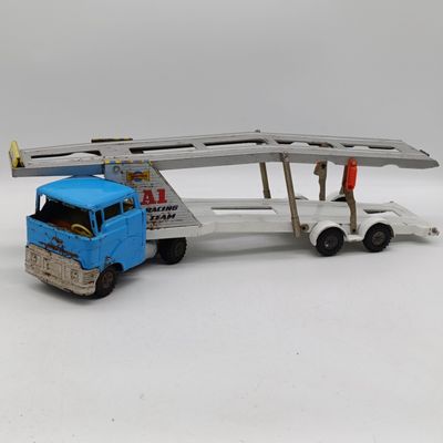 Corgi Carrimore MK IV Car transporter (1968-1969) Back flap needs to be repaired