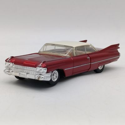 Vintage 1959 Cadillac Coupe de Ville Matchbox Dinky DY-7 die-cast model car in box