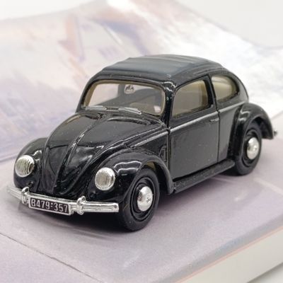 Vintage 1951 Volkswagen Matchbox Dinky DY-6B die-cast model car in box