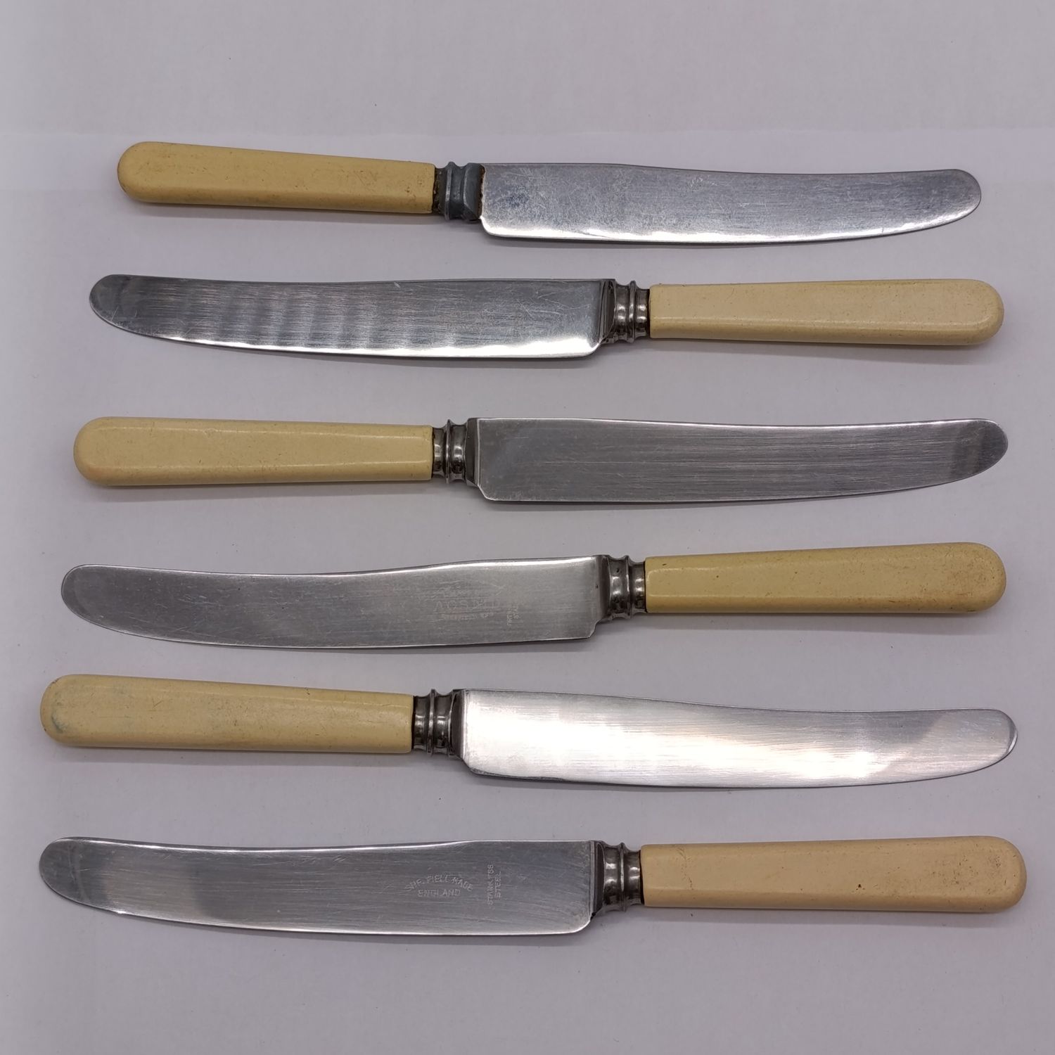 Set of 6 Sheffield England butter/tables knives