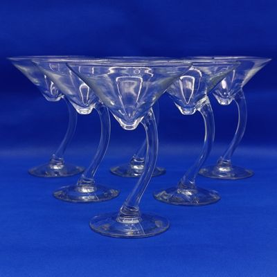 Lot of 6 vintage martini glasses - interesting design