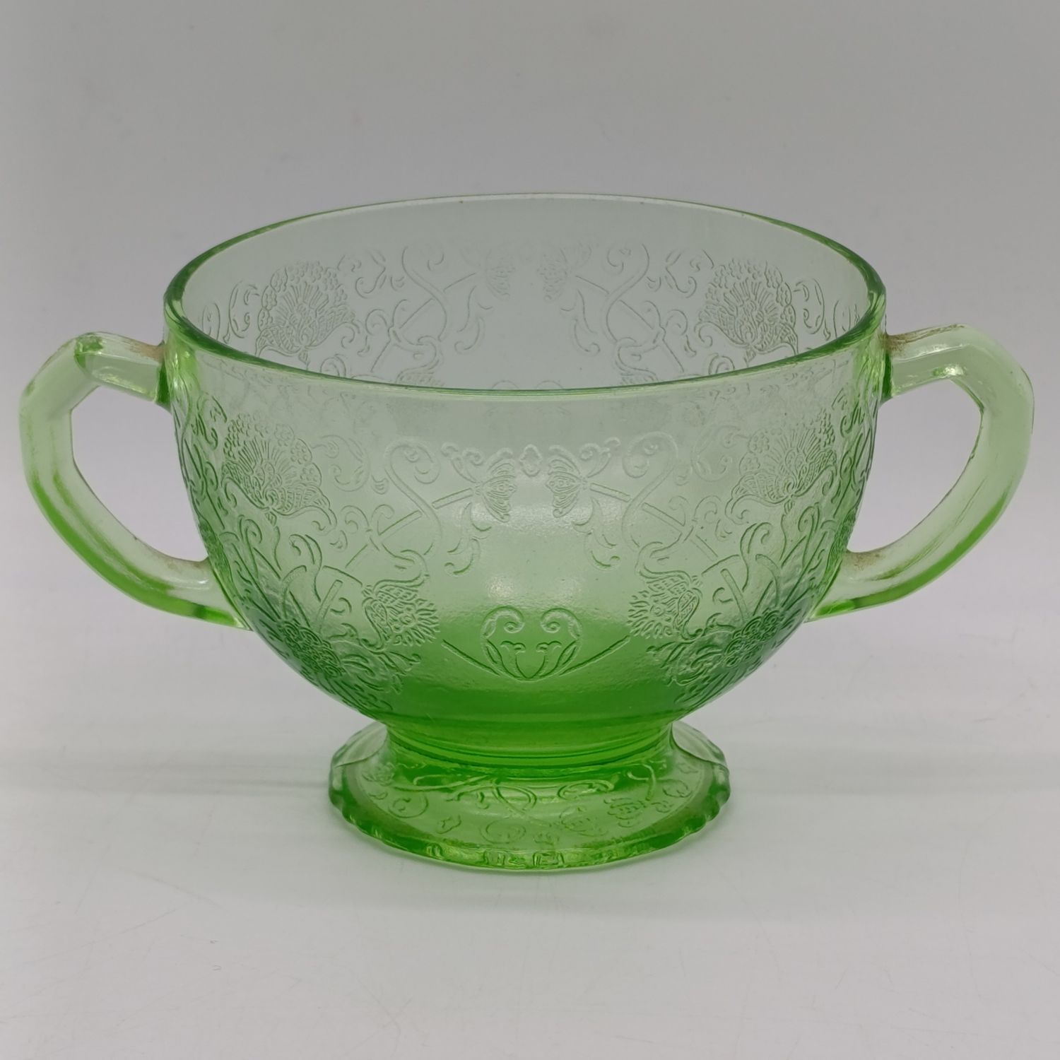 Uranium Glass poppy open sugar bowl - Depression glass - USA (1932-1935)