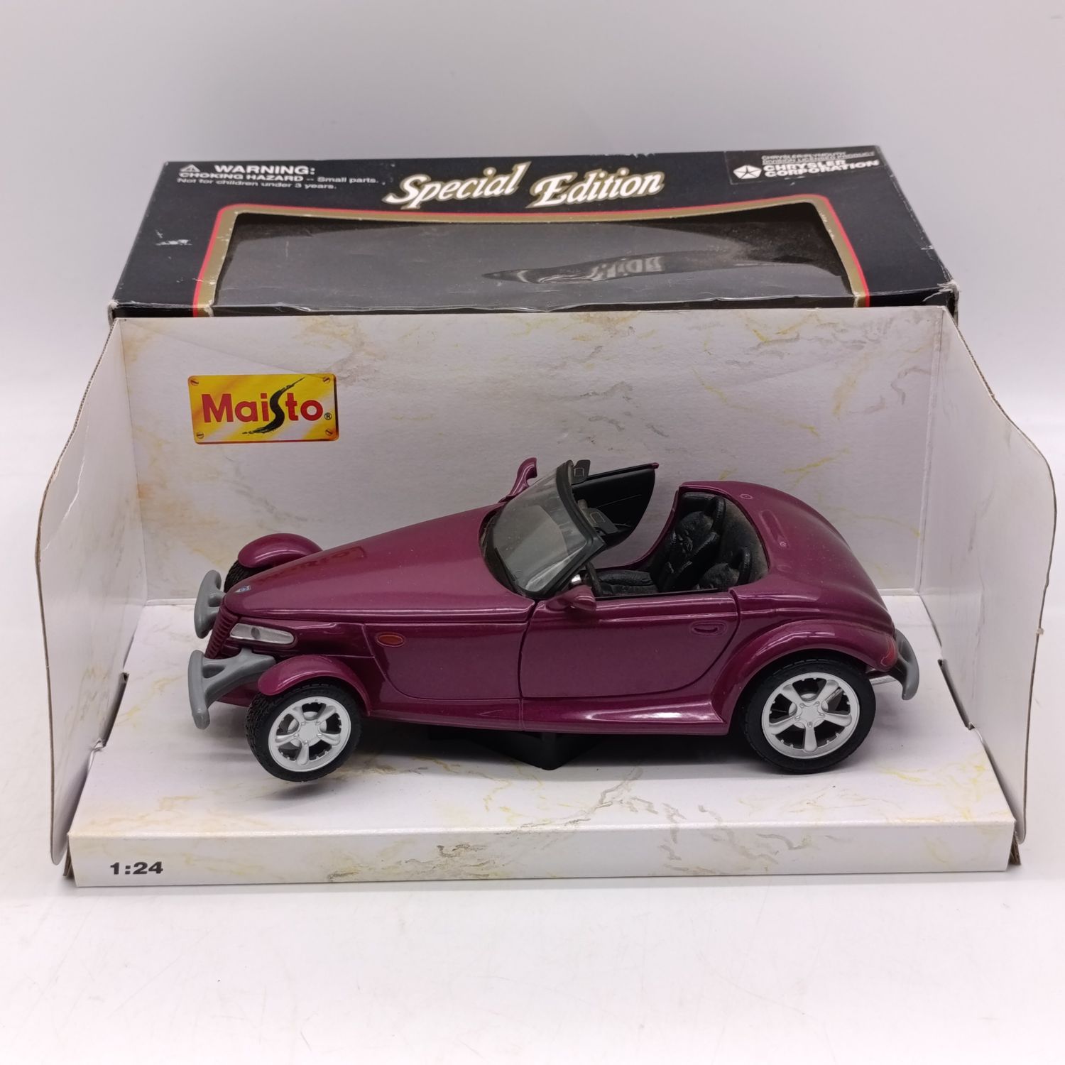 Maisto Special Edition Plymouth Prowler 1997 die-cast model car in box - scale 1/24