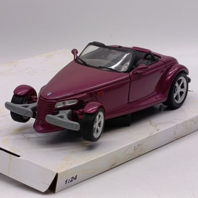 Maisto Special Edition Plymouth Prowler 1997 die-cast model car in box - scale 1/24