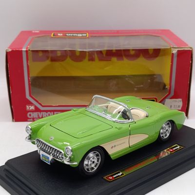 Bburago  Chevrolet Corvette 1957 die-cast model car in box - scale 1/24