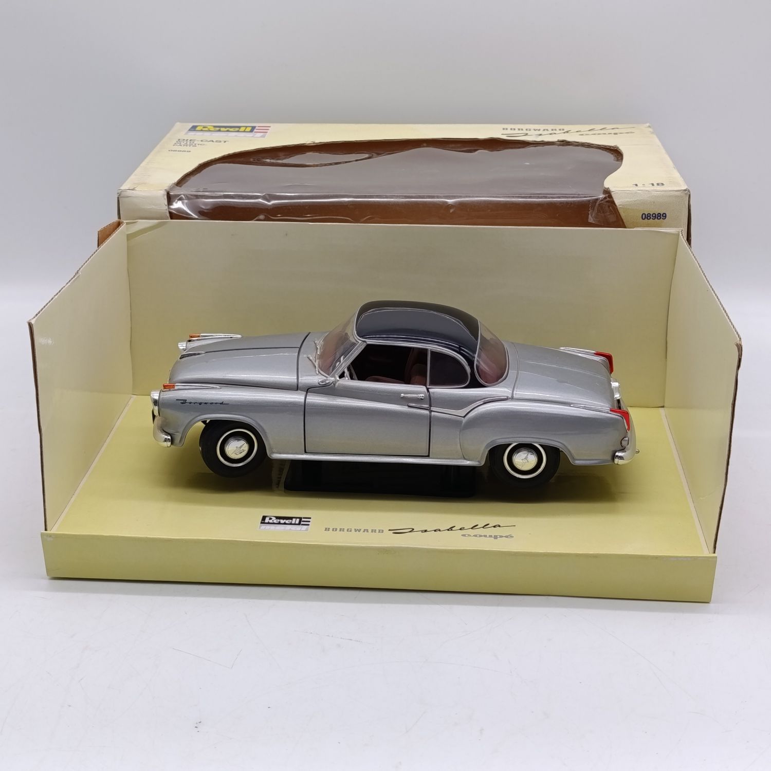 Revell Borgward Isabella Coupe die-cast model car in box - scale 1/18