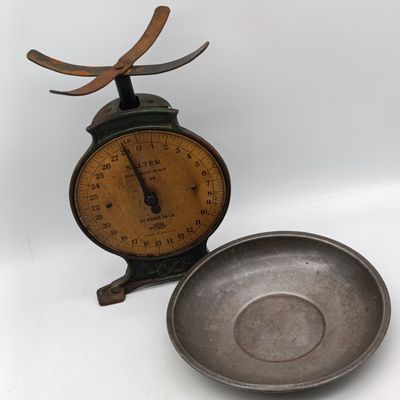 Salter Household scale - cast iron type