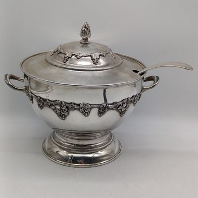 Silverplated Soup Tureen with ladle